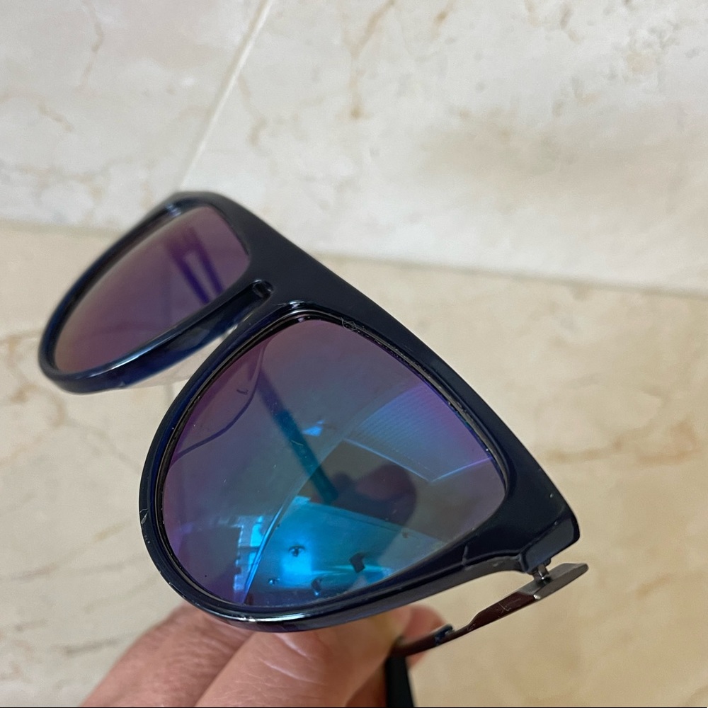 BALMAIN Paris Stylish Sunglasses - Picture 9 of 12